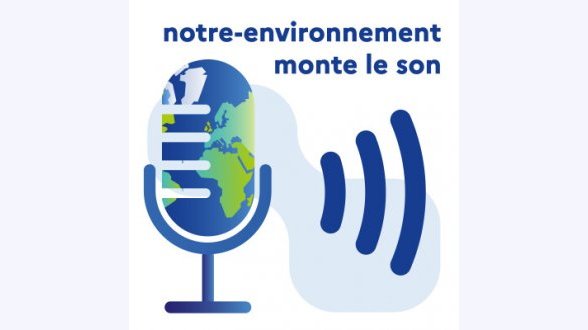 {{Graphique présentant le nombre de logements aidés et les économies d'énergie associées pour tous les types de travaux en France métropolitaine.}} Présentation du type d'aide et des valeurs en nombre de logements (en milliers) puis en économies d'énergie (en TWh) pour les années 2016 / 2017 / 2018 / 2019 / 2020. -* CITE (Nb de logements)~: 1~196 / 1~398 / 916 / 876 / 387 -* CITE (Économies d'énergie)~: 2,7 / 3,3 / 2,8 / 3,4 / 1,4 -* CEE (Nb de logements)~: 720 / 928 / 1~072 / 1~798 / 1~776 -* CEE (Économies d'énergie)~: 2,2 / 2,7 / 3,1 / 5,7 / 6,2 -* MaPrimeRenov' (MPR)	(Nb logements)~: une seule valeur pour 2020~: 52,6 -* MaPrimeRenov' (MPR)	(Économies d'énergie)~: une seule valeur pour 2020~: 0,3 -* «~Habiter mieux Sérénité~» (HMS) (Nb logements)~: 39 / 48 / 46 / 44 / 44 -* «~Habiter mieux Sérénité~» (HMS) (Économies d'énergie)é: 0,6 / 0,7 / 0,7 / 0,7 / 0,7 -* Total aides Nb de logements (en milliers)~: 1~739 / 2~123 / 1~799 / 2~408 / 2~112 -* Total aides Économies d'énergie (en TWh)~: 4,8 / 5,9 / 5,8 / 8,1 / 7,7 Source~: fichiers d'aides à la rénovation (DGFip, Anah, DGEC), calculs SDES 