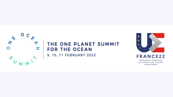 {{{Quelles sont les conséquences environnementales, économiques et sociales ?}}} -* Disparition ou dégradation des <sc>moyens de subsistance</sc> de <sc>{{1,6 milliard}}</sc> de personnes, dont {{60~millions de membres}} de communautés autochtones. -* Contribution à environ {{11~%}} des émissions de <sc>gaz à effet de serre</sc>. -* <sc>Disparition de milieux naturels et d'espèces</sc> _ Par exemple, {{70~%}} des grands singes ont disparu en 50 ans, notamment du fait de la disparition de leur habitat liée à la déforestation. 